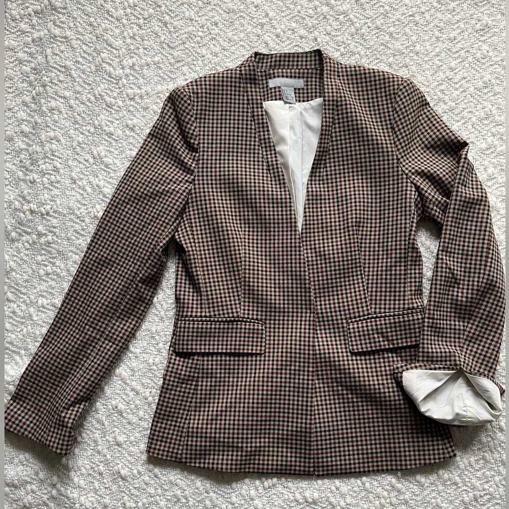 H&M women’s plaid blazer brown
